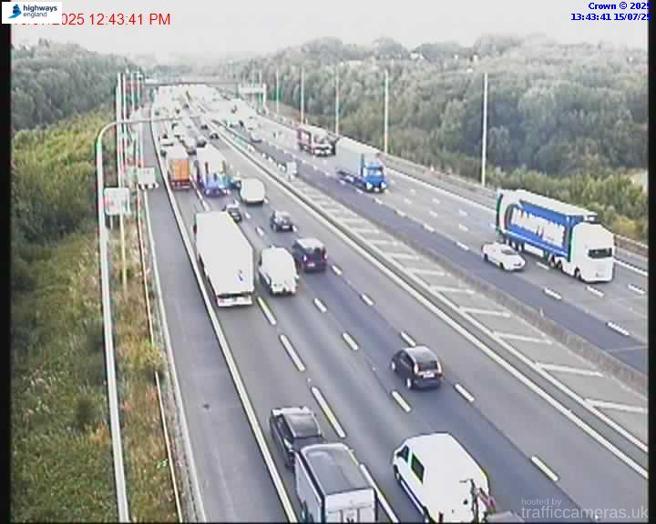 M25 174/3B J29-28