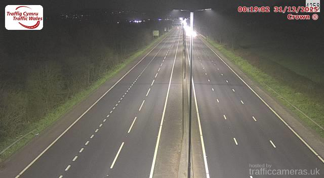 M4 - J29 Pound Hill (W)