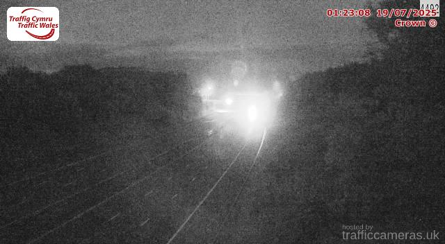 M4 - J32 - 33 Capel East
