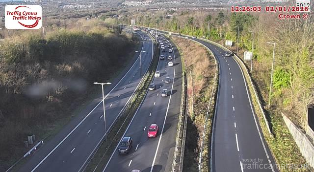 M4 - J44 Lon Las (E)