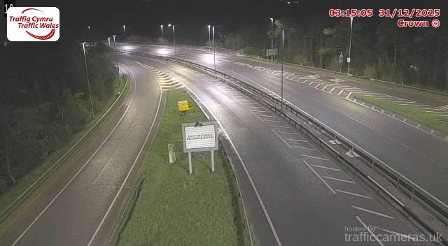 A55 - J8a Britannia Bridge (Island) East