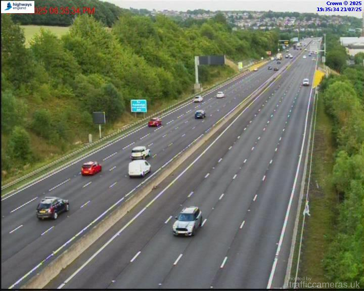 M1 263/3A J34 North-35