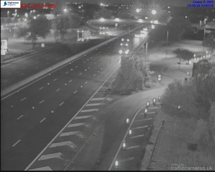 M1 242/3B South of Woodall