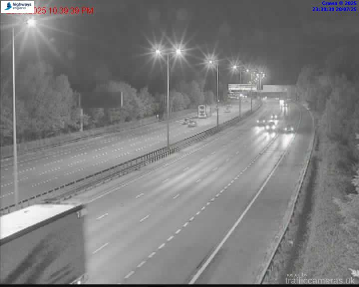 M25 81/0B J11